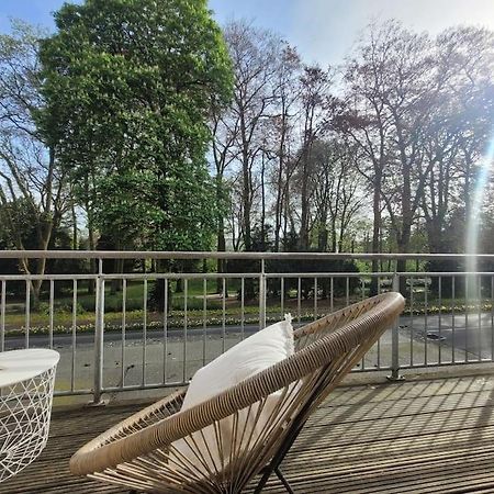 Mit Blick In Den Emsseepark Warendorf Exterior photo